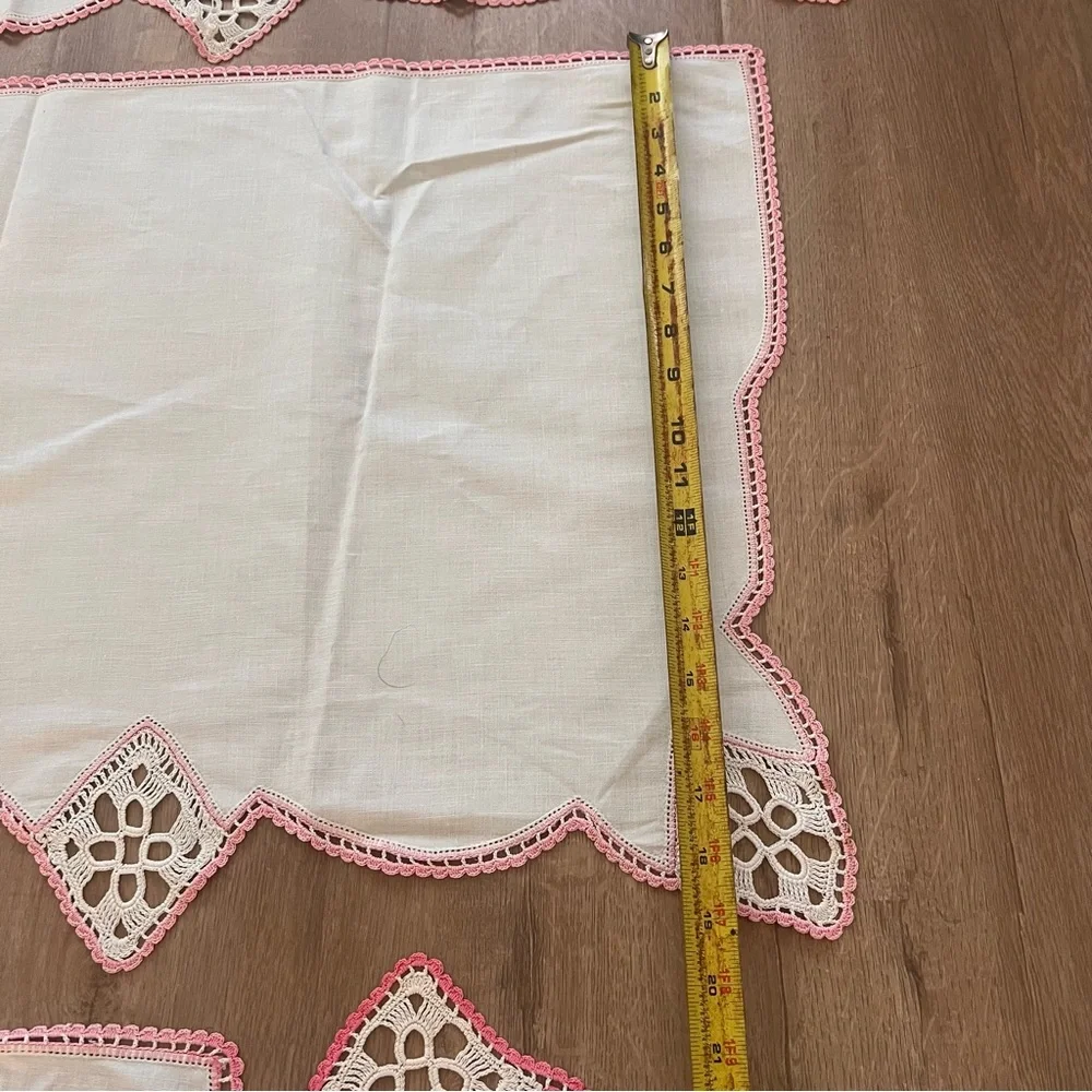 5 PCs Vtg Pink Crochet Edged Linen Flower Doilies Arm Chair Cover Dresser Scarfs